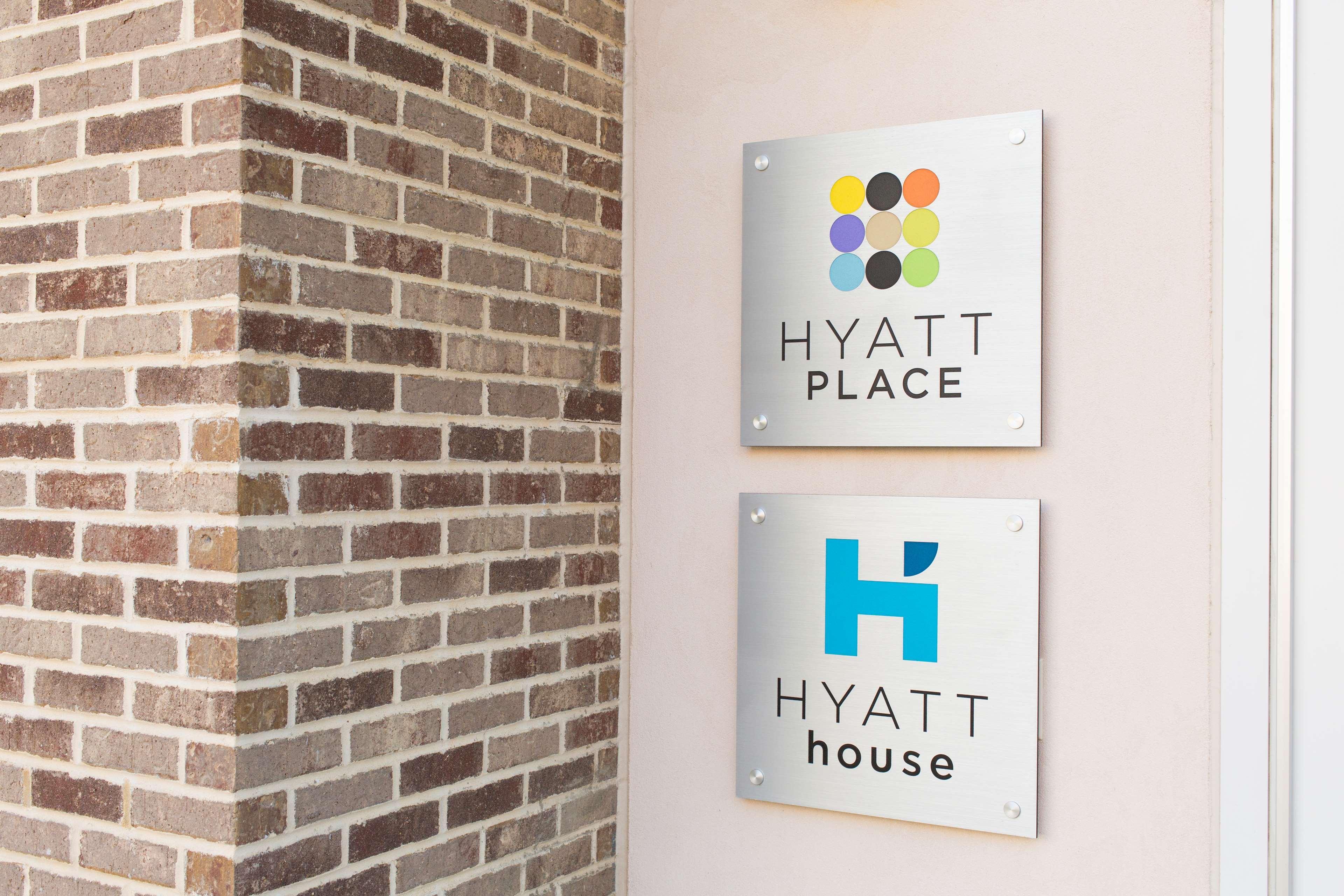 Hyatt House Charleston - Historic District Hotel Bagian luar foto